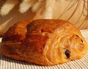 800px-Pain_au_chocolat_Luc_Viatour