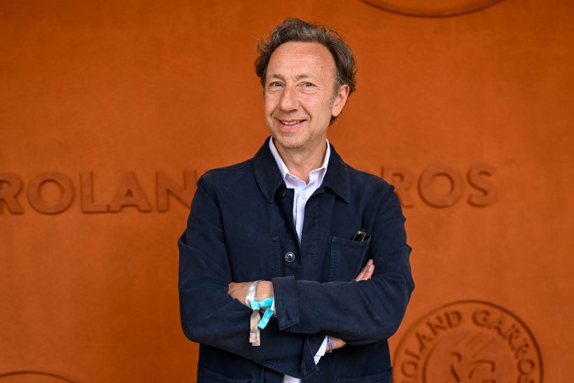 Patrimoine – Succès mitigé pour les préservatifs goût Stéphane Bern